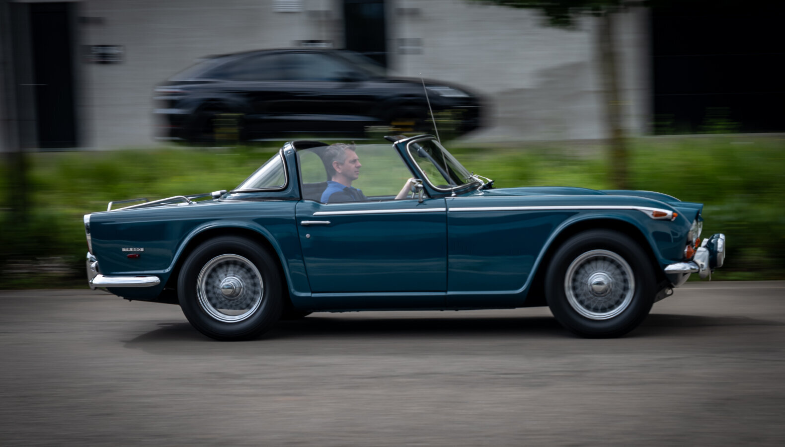 Triumph TR250