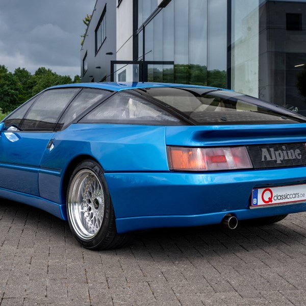 Q Classic Cars