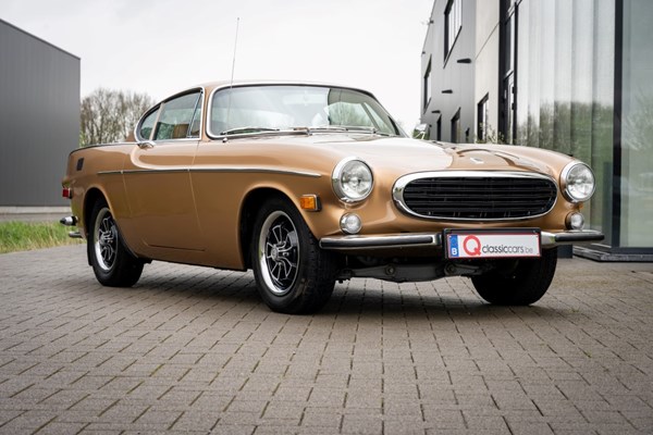 Volvo P1800E