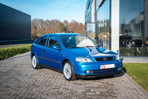 Opel Astra OPC
