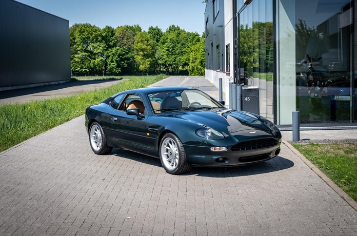 Aston Martin DB7