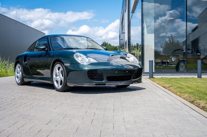 Porsche 996